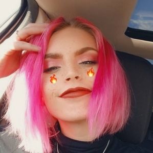 Meet your Posher, Hope